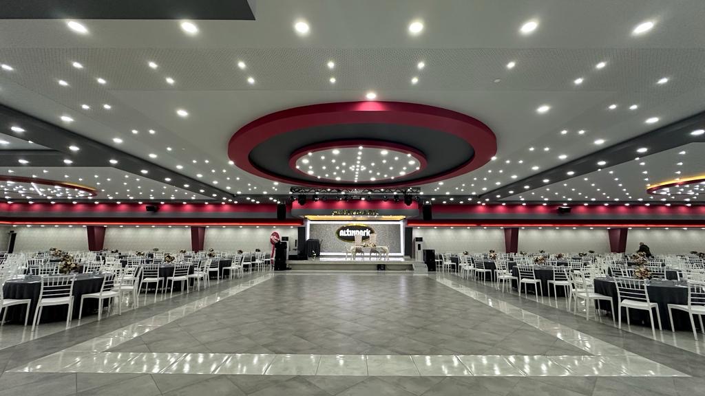 Altınpark Düğün Salonu — Merkez, Erzincan kır düğünü mekanı