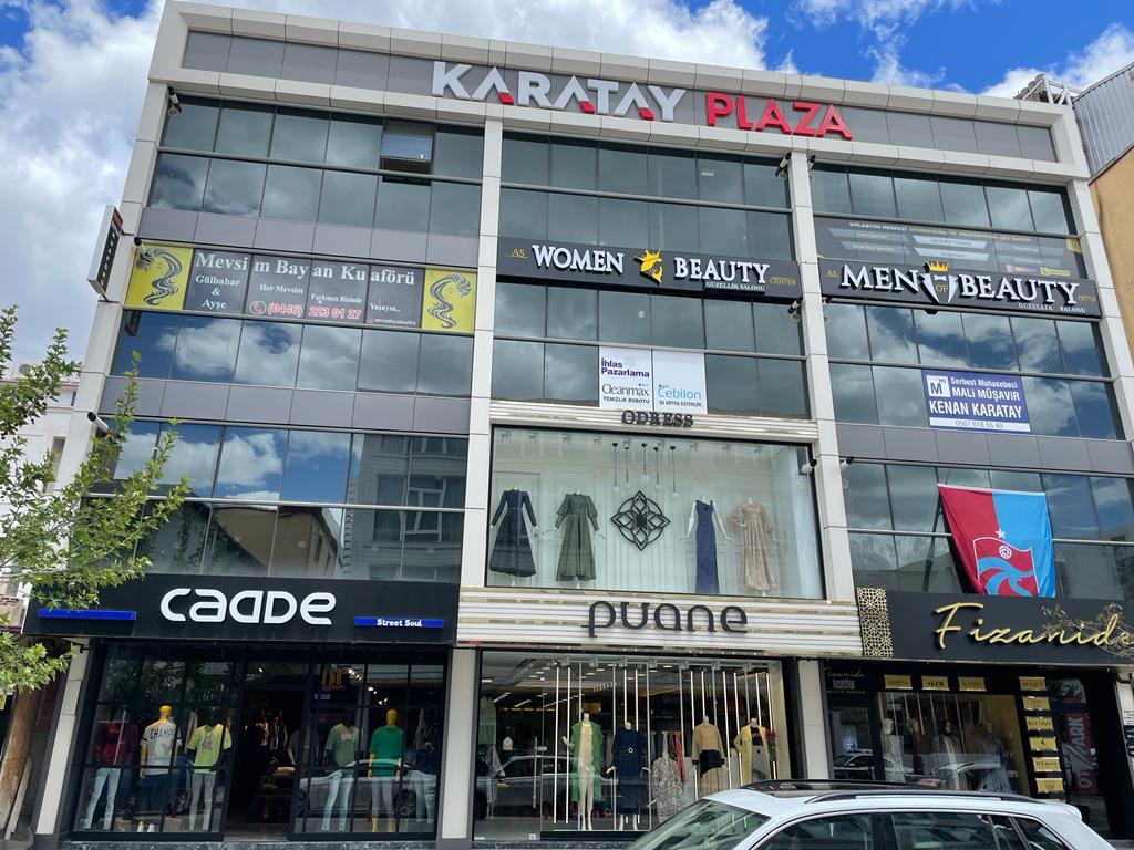 Mevsim Bayan Kuaförü